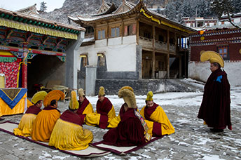 Cina (Monlam)