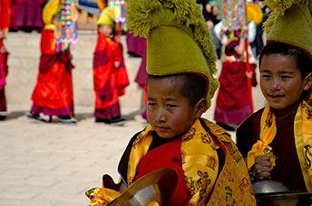 Cina (Monlam)