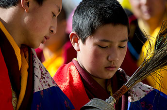 Cina (Monlam)