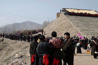 Cina (Monlam)