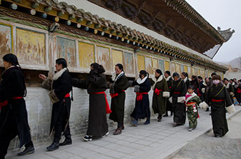 Cina (Monlam)