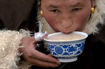 Cina (Monlam)