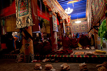 Cina (Monlam)