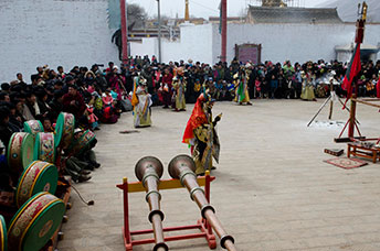 Cina (Monlam)